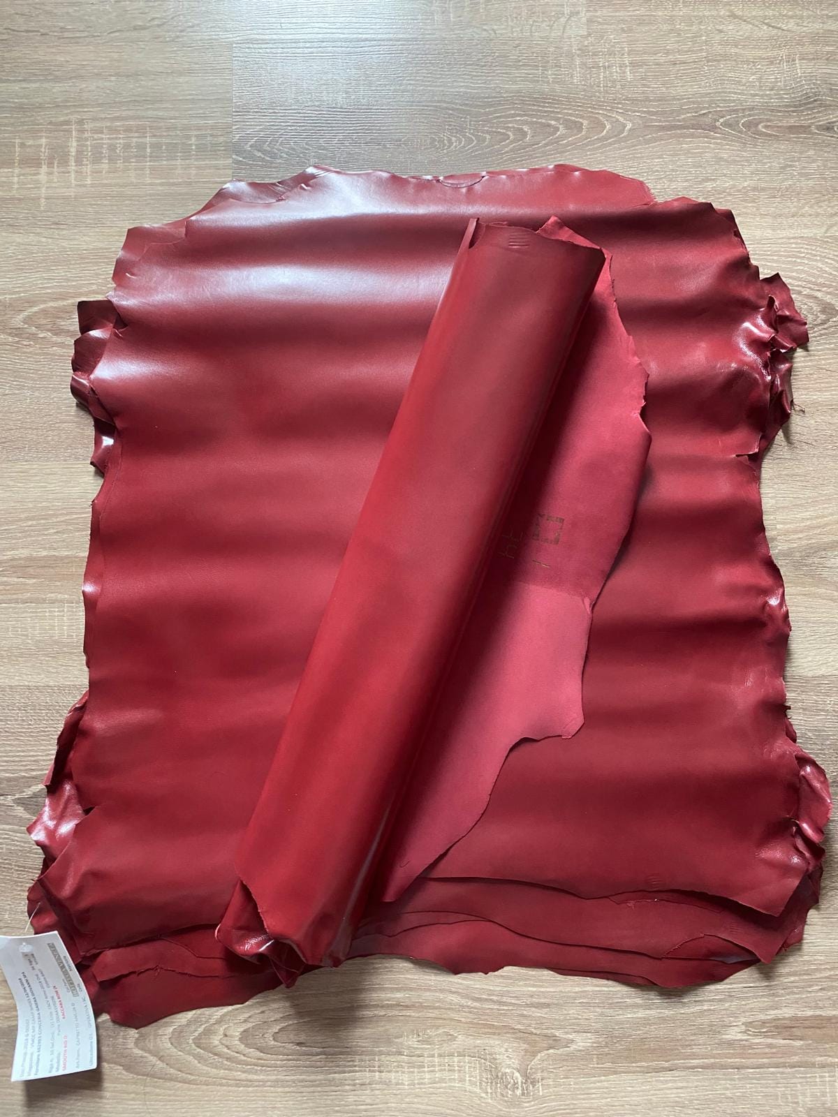 piele-de-capra-grena